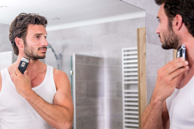 Brisk elektrik udhëtimi Wahl Travel Shaver, pa kabllo, i rikarikueshëm, i zi