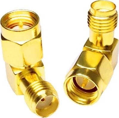 Adapter antene RP-SMA Plug në RP-SMA Socket, 90°, ngjyrë e artë