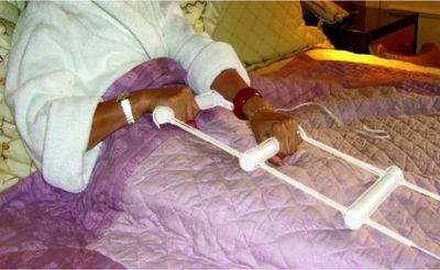 Shkallë shtrati Qmed Bed Ladder, 4 shkallë, lartësi që e rregullon vetë, e bardhë
