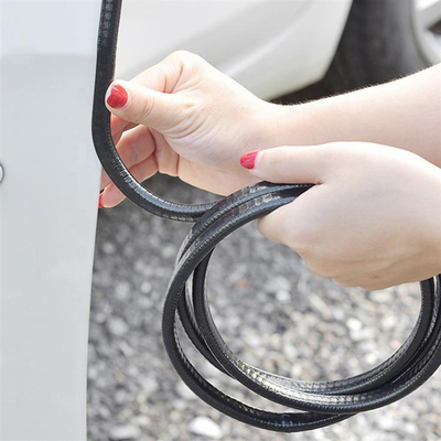 Shirit mbrojtës për derë makine Universal, 5 m, gomë, i zi