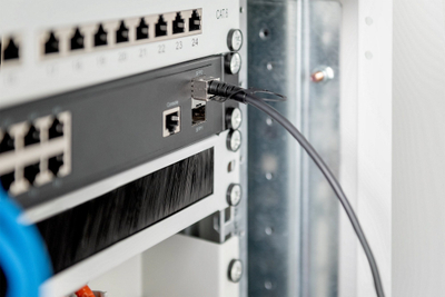 Kabllo rrjeti DIGITUS SFP+ DAC, 10 Gbit/s, 10 m, i zi