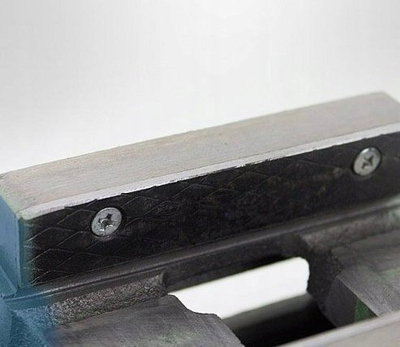 Mengenë pune Schmith Locksmith Swivel Bench Vise, nofulla 150mm, bazë rrotulluese 360°, blu