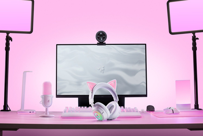 Kufje gaming Razer Kraken Kitty V3 Pro, wireless edhe me kabllo, me drita RGB, të bardha