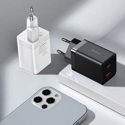 Karikues Baseus Super Si Pro, 1 x USB A 1 x USB C, i zi