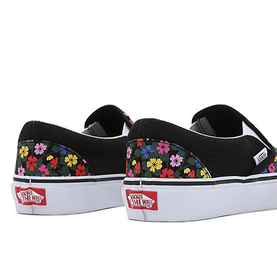 Atlete për femra Vans Classic Slip-Ons, të zeza/shumëngjyrëshe