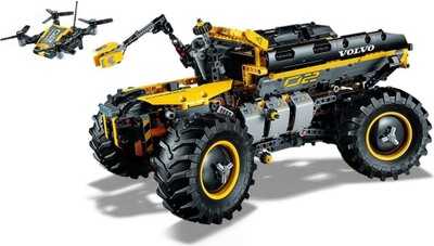 Сет LEGO Technic Volvo натоварувач на тркала Zeux 42081, градежен модел 2 во 1, со дрон