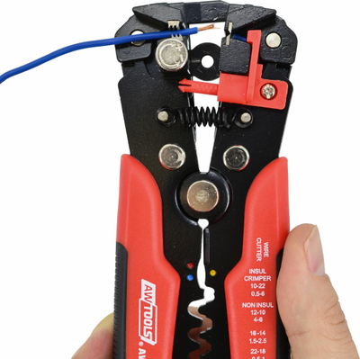 Set për zhveshje izolimi Awtools, me klema terminale, në kuti plastike