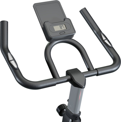 Biçikletë fitnesi VirtuFit RS100 Indoor Bike, me rezistencë që e rregullon vetë, sedilje edhe timon që lëvizin sipas qejfit, ngjyrë e zezë