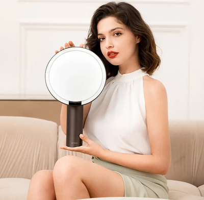 Paspqyrë grimi AMIRO O2 LED Vanity Mirror, dritë True Lux, zmadhim 5x, e zezë