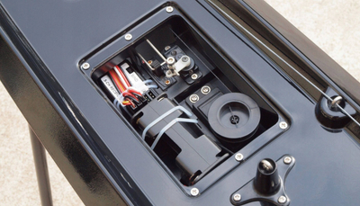 Anije garuese RC Amewi Focus V2, 1m, motor elektrik, me radio 2.4GHz
