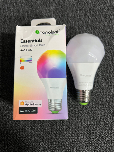 Llampë e zgjuar Nanoleaf Essentials A19 A60 E27, RGB, me Matter