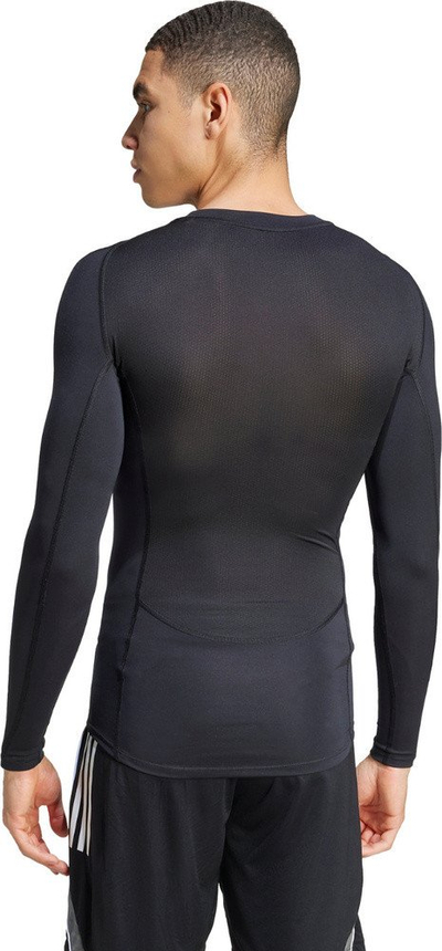 Bluzë termike adidas Techfit JP2944, për burra, me mëngë t'gjata, e zezë