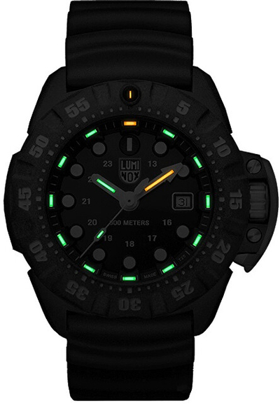 Orë dore Luminox XS.1553