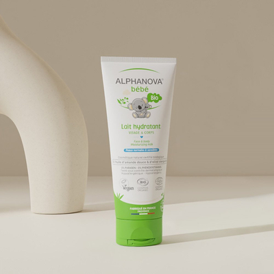 Хидратантно млеко за бебиња Alphanova Bebe, атопична кожа, 200ml, бело