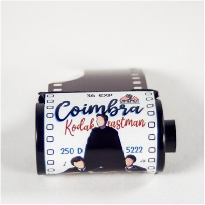 Film fotografik CINEMOT Coimbra, 35mm, ISO 200, bardh e zi