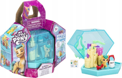 Lodër set figurash Hasbro My Little Pony Mini World Magic Hitch Trailblazer, varëse kristali, e vogël për me e marrë me vete, blu