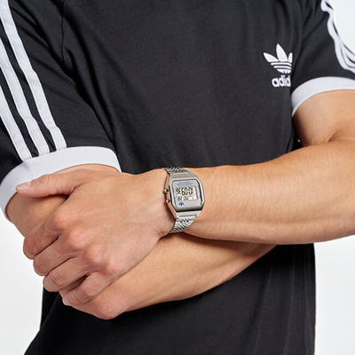 Orë digjitale Adidas AOST23554