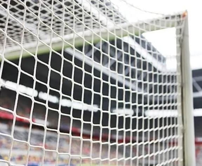 Rrjetë porte futbolli YakimaSport, 7.32 x 2.44 m, 4 mm, e bardhë