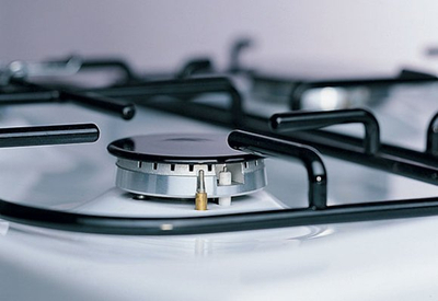 Shporet i kombinuar HANSA FCMW68209, furrë elektrike 62L, me konveksion dhe grill, i bardhë