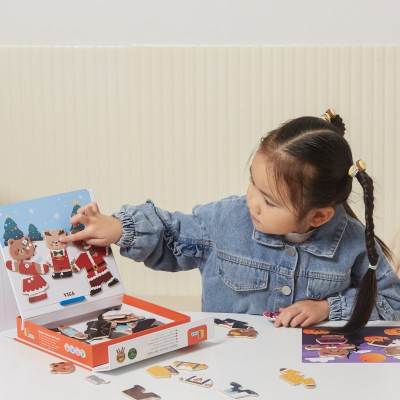 Puzzle magnetik druri Viga Dress the Teddy Bears, Montessori, për fëmijë 18+ muaj, shumëngjyrësh