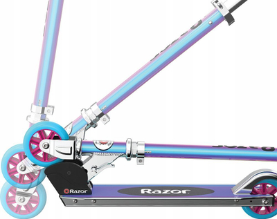 Trotinet për kalamaj Razor Model A Holographic, alumin, rrota poliuretani, shumëngjyrësh