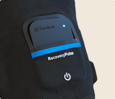 Mëngë kompresuese Therabody RecoveryPulse Arm, me vibrim, me bateri, e zezë