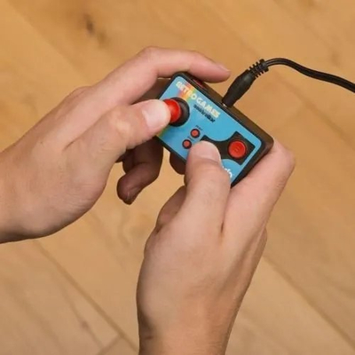 Конзола за игри Find Me a Gift Plug and Play Retro TV Games, 200 игри, директно поврзување со ТВ, шарена