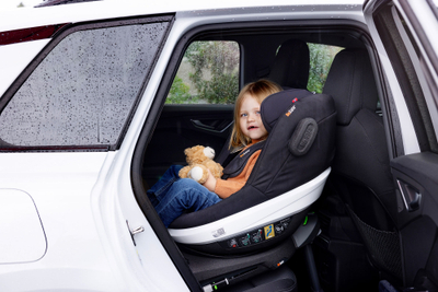 Ulëse auto BeSafe Beyond, ISOfix, rrotullim 360°, e zezë Black Cab