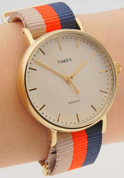 Orë dore Timex Weekender TW2P91600
