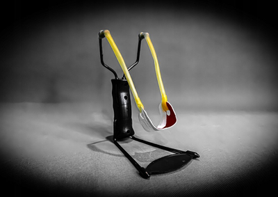 Lodër për mace Gazelo Slingshot Z7337, plastike, 17cm, e zezë