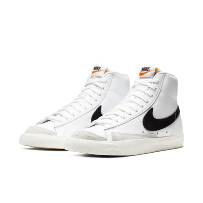 Atlete Nike Blazer Mid 77 W CZ1055 100, për femra, të bardha