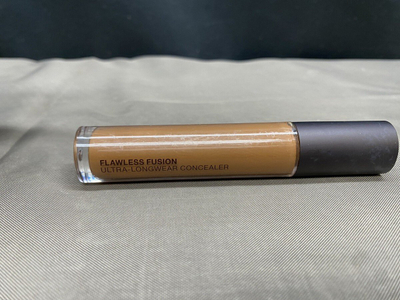 Korrektor Laura Mercier Flawless Fusion, 7ml, nuanca 6W, rezistencë e gjatë