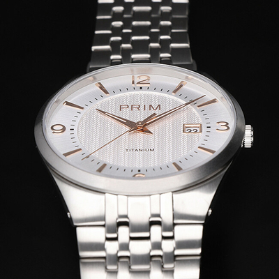 Orë për meshkuj Prim Slim Titanium, e argjendtë