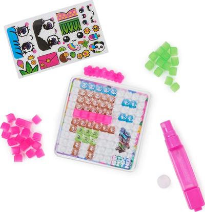Set kreativ me rruaza uji Spin Master Pixobitz Clear Pack, 156 copë, për kalama 6+