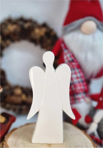 Figurë dekoruese Krishtlindjesh Saska Garden Angel, porcelan 14.5 cm, e bardhë me argjend