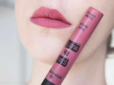 Buzëkuq i lëngshëm Essence Stay 8h Matte, 05 Date Proof, 3ml