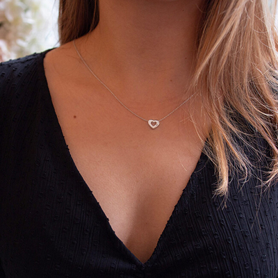 Hot Diamonds Amulets Open Hearts Ѓердан од Стерлинг Сребро со Дијамантски Акцент