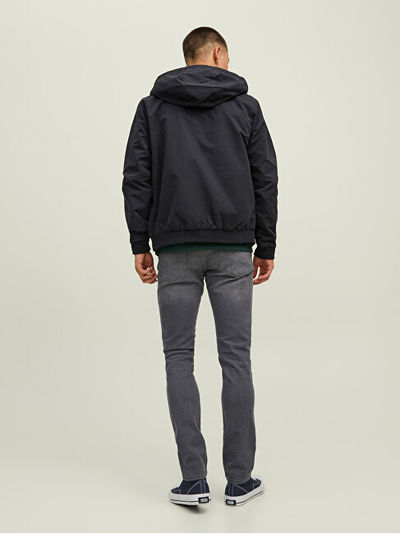 Xhaketë Jack & Jones JJERUSH, e zezë