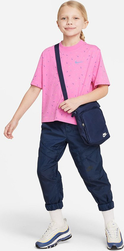 Bluzë Nike Sportswear Jr FD5366-620, pambuk poliester, për goca, rozë