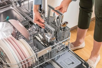 Enëlarëse e integruar Gorenje GV642E90, 13 sete, klasa energjike E