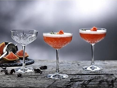 Сет чаши за коктел Pasabahce Coupe, 4 парчиња, 27 cl, проѕирно стакло