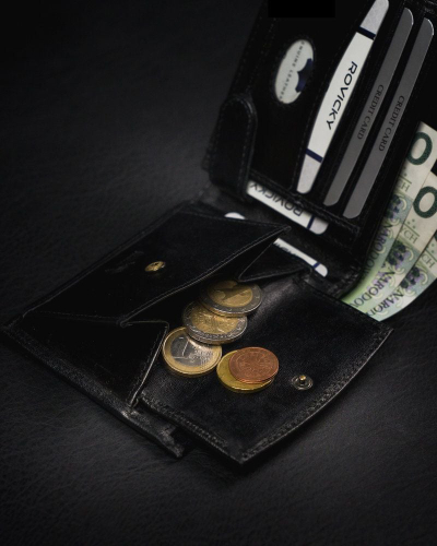 Portofol për burra Rovicky, lëkurë e vërtetë, RFID STOP, i zi