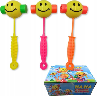 Играчка чекан Swede Squeaky Hammer, пластична, со звук, во мешани бои
