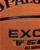 Top basketbolli Spalding TF 500 Excel, për në sallë edhe në asfalt, ngjyrë kafe