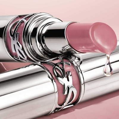 Buzëkuq vajor Yves Saint Laurent Loveshine, 44 Nude Lavaliere, shkëlqyes, rozë nude