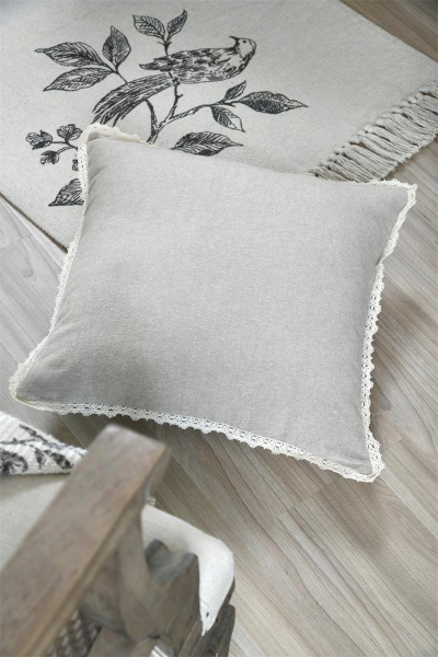 Jastëk dekorativ STOF CLARINE Pillow, 40x40 cm, me dantellë, bezhë e çelët