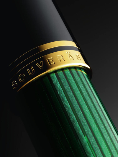 Pendë me bojë Pelikan Souverän 600, majë F 14K, me piston, jeshile me të zezë