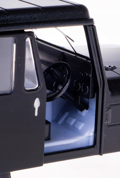 Makina lodër Kinsmart Jeep DJ-5B 1971, metal, me tërheqje “pull-back”, e kuqe