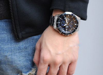 Orë dore Casio Edifice EFR 556DB-2A