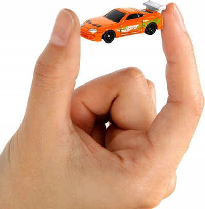 Figurë metalike surprizë Fast and Furious Nano, 1:65, 4 cm, shumëngjyrëshe